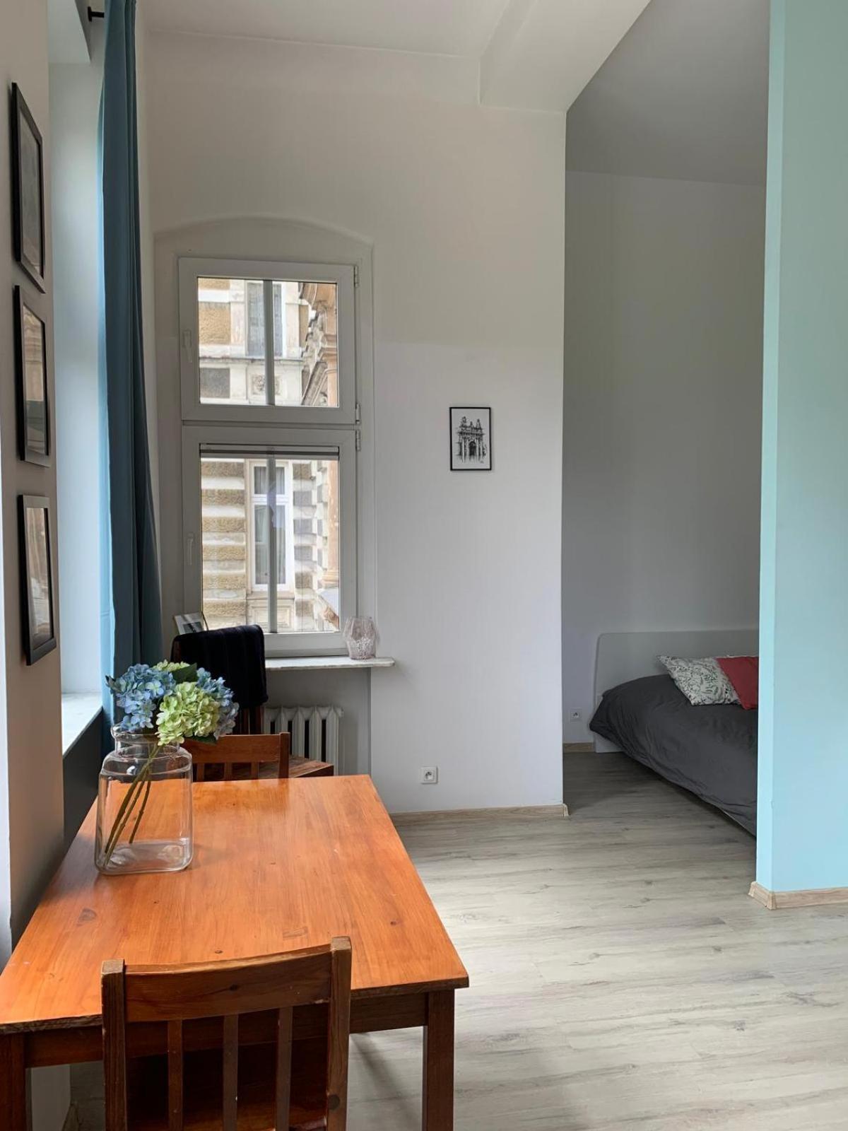 Bright And Spacious Apartment Estetino Exterior foto
